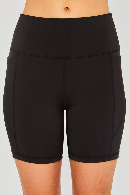 True Fit Biker Shorts-Black